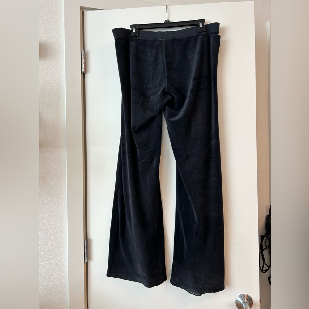 Juicy Couture vintage track pants - Picture 2 of 6